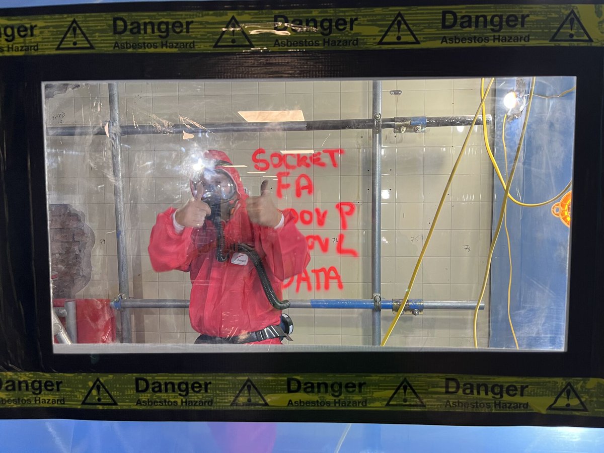 BeereGroup's tweet photo. Live #asbestos enclosure works at University of Swansea on behalf of @weareOESLtd.  Following direct liaison with the uni's tech team we commenced with the identification and isolation of all #electrical  services across multiple asbestos enclosures https://t.co/NZ4dLdP2ue https://t.co/5vSbWm5fyZ