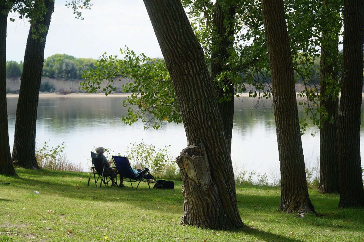 GrandAdventRV's tweet photo. Join us on YouTube Wednesday night https://t.co/orqi8O22A5 for a relaxing week's #GrandAdventure #camping at Medicine Creek, another "un-Nebraska" episode from #Nebraska.  

#RV #travel #rvlife #rvliving #rvlifestyle #fulltimerv #rvfulltime #recreationalvehicle  @NebraskaTourism https://t.co/PhnUZz6E6P