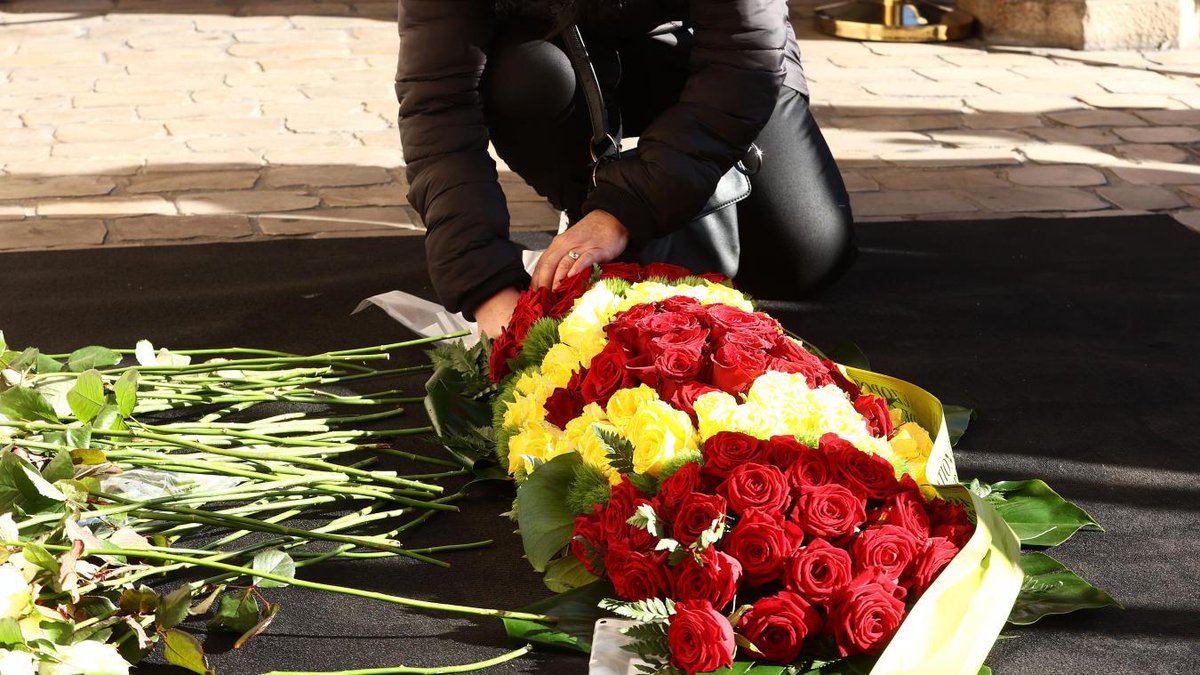 Attaque d’Arras : des rassemblements organisés dans le #Cambrésis ce lundi lavoixdunord.fr/1385562/articl…