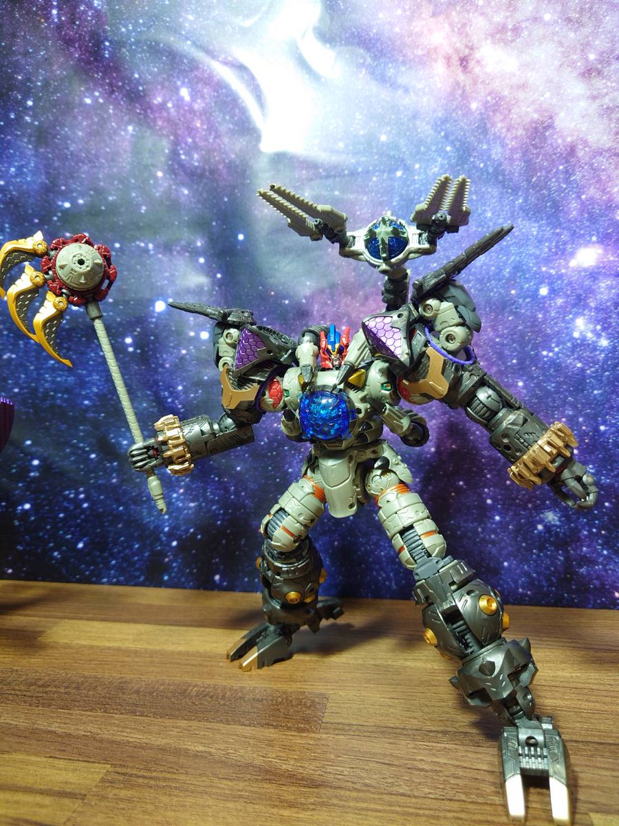 JuianFang1's tweet photo. Waruda ワルダ 暗黒死神収穫者、機体は超強い反応能力と速度アップを持ち、手に持つ大鎌で攻撃を行い、サソリの尾は自律して後方からの敵を攻撃・防御する
#ダイアクロン
#diaclone
#Waruda https://t.co/sZI1vaiFVd