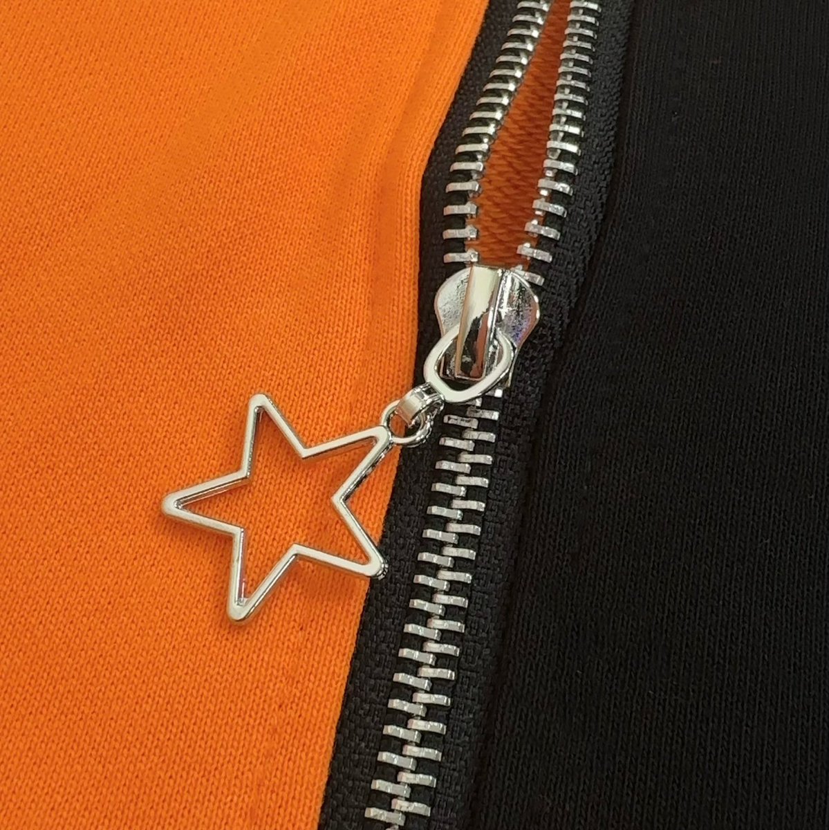 NieR_tokyo's tweet photo. 🎁本日〆切プレゼント企画🎁

当店オリジナルTWO-TONE ZIP PARKAを

🎁3名様にプレゼント🎁

ユニセックスアイテムです🐰

◼応募方法
フォロー(@NieR_tokyo) &amp; RT
◼締切〆  本日24時

※鍵垢の方も対象内です。

是非ご参加ください🙇‍♂️🙇‍♀️ https://t.co/ePmZJBbZvv