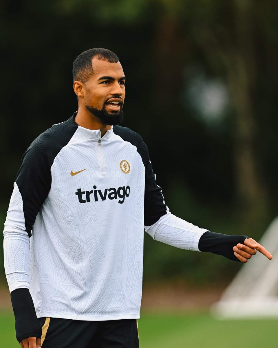 CFCrof's tweet photo. Robert Sanchez, brings talent and depth to the squad.. https://t.co/FLB0v08JQH