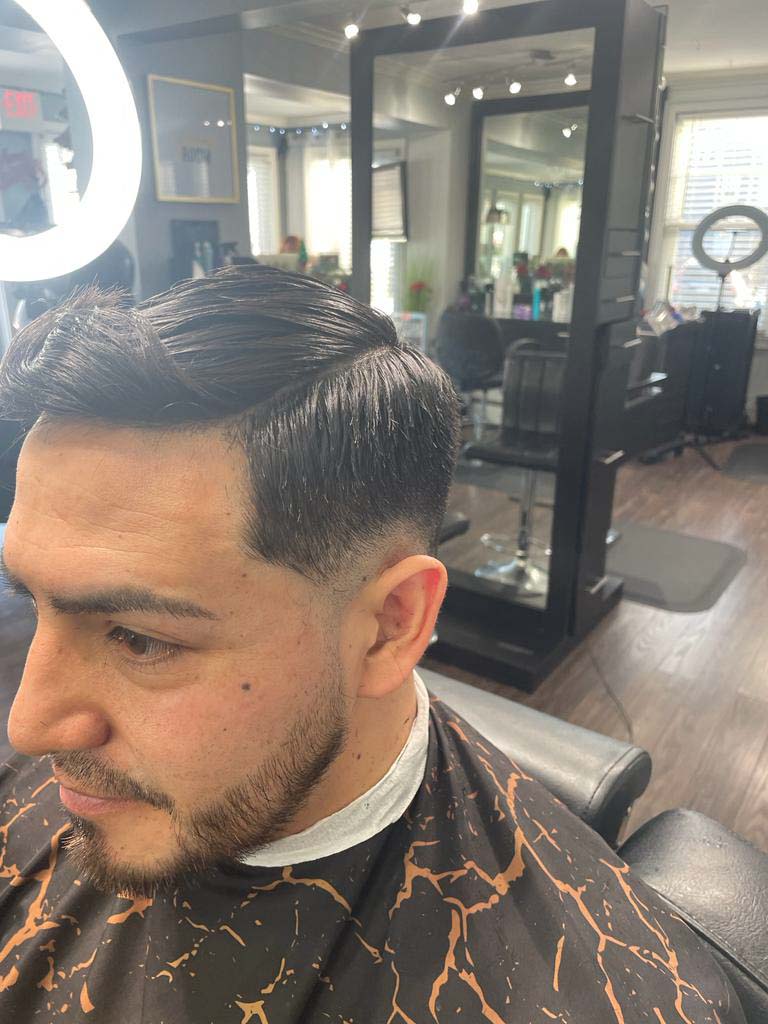 angels_spa04's tweet image. We offer men’s haircuts tailored to each individual client, creating a personalized look that will make sure you leave feeling confident. Visit our website for more information!

#MensHaircuts bit.ly/3PsJqHR