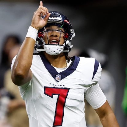 NickAdamsinUSA's tweet photo. Christ-centered CJ Stroud:
-1,660 yards
- 9 TD
- 1 INT

Woke Democrat Jalen Hurts:
- 1,542 yards
- 7 TD
- 7 INT https://t.co/lQO6tUygVI