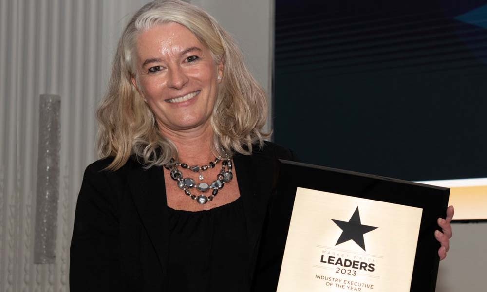 wherewomenwork's tweet photo. Congratulations 🎉 to @Diageo_News President &amp; Chief Operating Officer Claudia Schubert, named Industry Executive of the Year by #Shanken #MarketWatch, the 1st woman to win this #award 👉🏼 https://t.co/fLgPs3omB0 #PrimeEmployerforWomen #LifeAtDiageo #CharacterIsEverything #Diageo https://t.co/bYUqp9XnRb