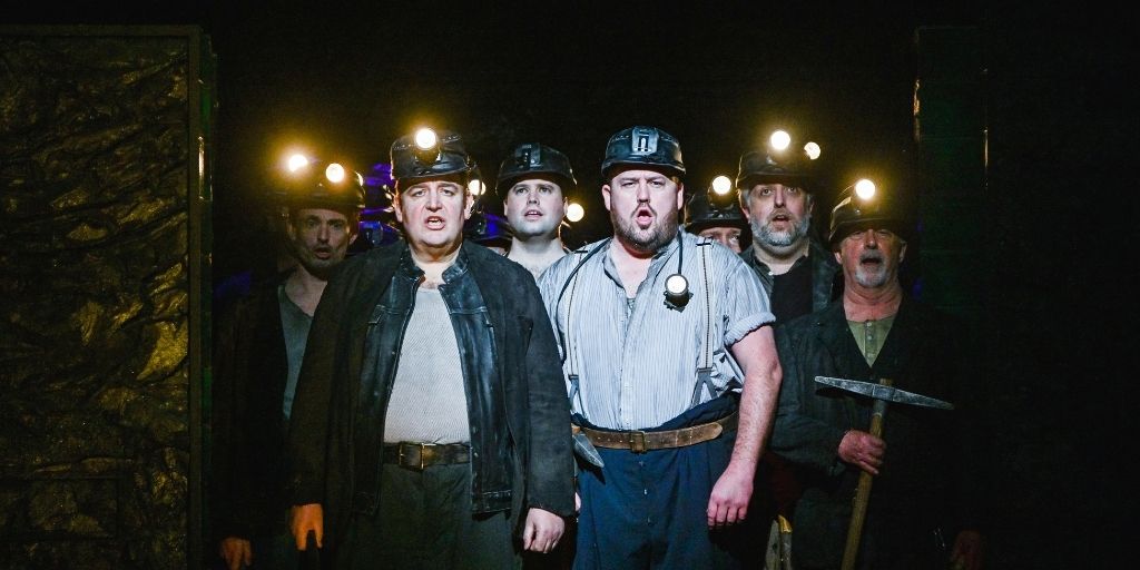 We are over the moon that our opera, Blaze of Glory!, has been shortlisted for World Premiere of the Year <a href="/TheOperaAwards/">The Opera Awards</a>🎉

Good luck to everyone else in our category, and we’re looking forward to the ceremony <a href="/operapoznan/">Teatr Wielki im. Stanisława Moniuszki w Poznaniu</a>, #Poland, in November!
#WNOblaze #OperaAwards2023