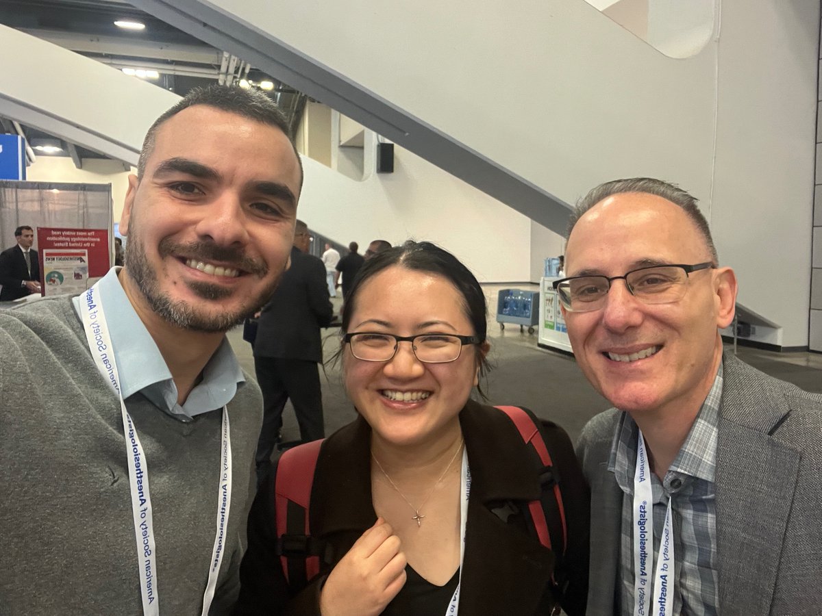 MarioPimentelMD's tweet photo. #ANES23 in San Francisco has been a blast! Fantastic opportunity to catch up with my @CCFloridaAnes friends and to meet the one and only Dr. @jwolpaw from @accracpodcast! #ANES23PhotoChallenge @ASALifeline https://t.co/8HXYOCNeGF