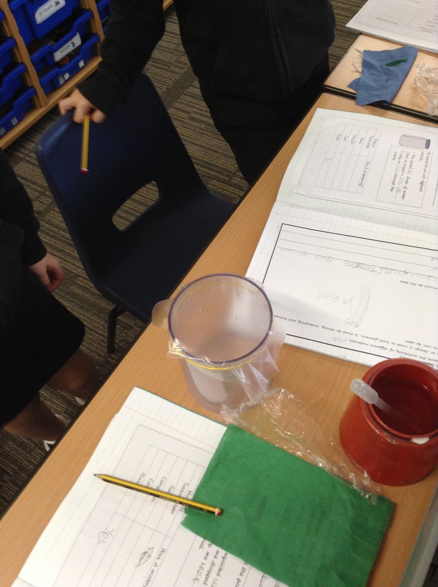 NewburghPrimary's tweet photo. Year Two have been investigating which material would be the most suitable for a school window. The children tested how strong, waterproof and transparent each material is. 🫧🧪
It was fascinating to see how many of our predictions were correct!
#NPS #Year2 #NPSscience https://t.co/Iwq8q1hElI