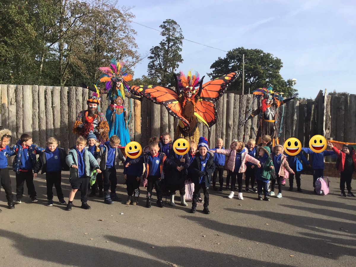 Year 1 had the best day at Twycross Zoo 🦒