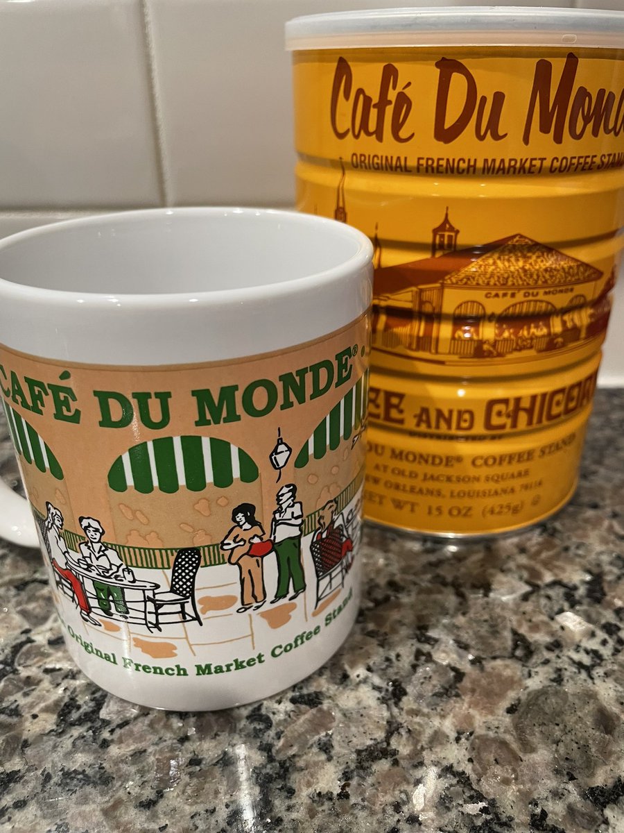 Enjoying my fav new mug from the amazing Ms. Dee Alexander who spoiled counselors last week with delicious donuts ❤️ <a href="/apsACCBarCosmo/">APS-ACC--Master Barber/Cosmetology</a> <a href="/AccCounseling/">apsacccounseling</a> <a href="/Margaretchungcc/">Margaret Chung</a>