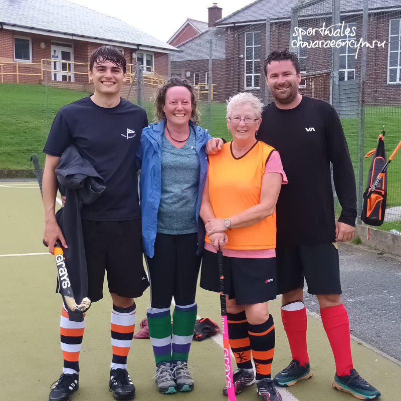 sportwales's tweet photo. 🚶‍♀️ Walk the talk with @DysynniHockey Club! 

Discover how this North Wales club is making sport accessible to all, from walking hockey to social sessions. 🙌

All ages, all abilities - come as you are! 🏑