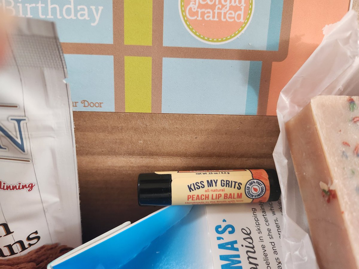 mmeans40's tweet photo. I received a very cute birthday🥳 gift basket from my SIL. #oct19th https://t.co/pCgknV7LLN