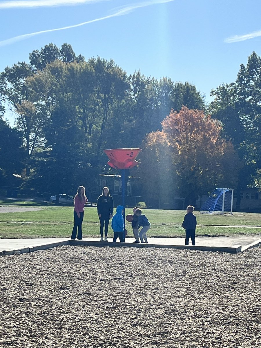 LHS Practical Leadership tweet media