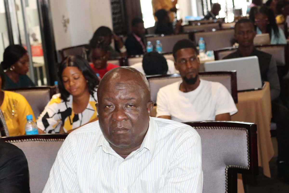 UNWOMEN_SL's tweet image. We are proud to partner with @UNDPSierraLeone @WVSierraLeone &amp;amp; #MOGCA  to host a 3-day conference of 120 women-focused CSOs in #Peacebuilding under the Localization &amp;amp; Working-Together for Peace Project, with @UNPeacebuilding support.
#SustainablePeaceInSL
#WPS
#WomenEmpowerment