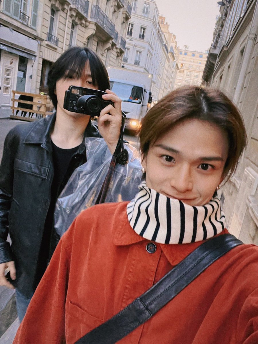 88ESSEIN's tweet photo. pake ap? pake nanya akaowwkwwkmw https://t.co/vk2T2DP5PH