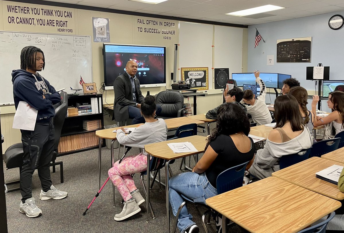 Jy’Den-Myles was a fabulous tour guide with a great Gunston group visiting ACC.  <a href="/mdvanlare/">MIchelle Van Lare</a> <a href="/Margaretchungcc/">Margaret Chung</a> <a href="/AccCounseling/">apsacccounseling</a>