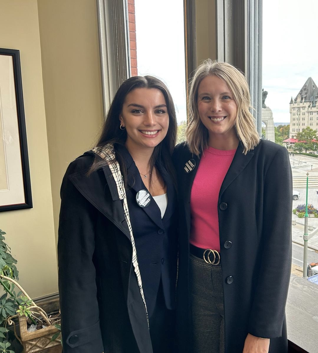“There is no safe age to vape”

Youth Vaping Advocate, Bianca Mammarella (left) and LHF Manager of Implementation (right) are in the Lobby Day!

#TakingAction4LungHealth #YouthVapingCrisis
#LobbyDay2023 #BreatheForChange
