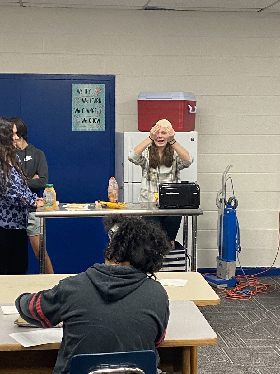 Guest chef Haley demonstrated quesadillas in the toaster! @taram1970