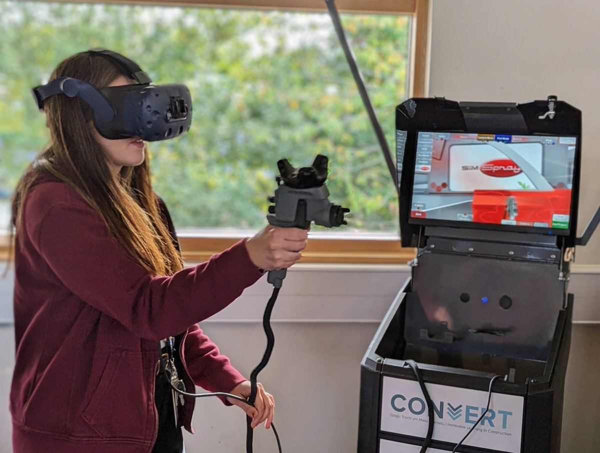 GlynRogers's tweet image. A day on the road today! We&apos;ve collected professional VR spray gun equipment from @CWICWales in Swansea and delivered it to our automotive department at @coleggwent Newport. We can&apos;t wait to use it with our learners!