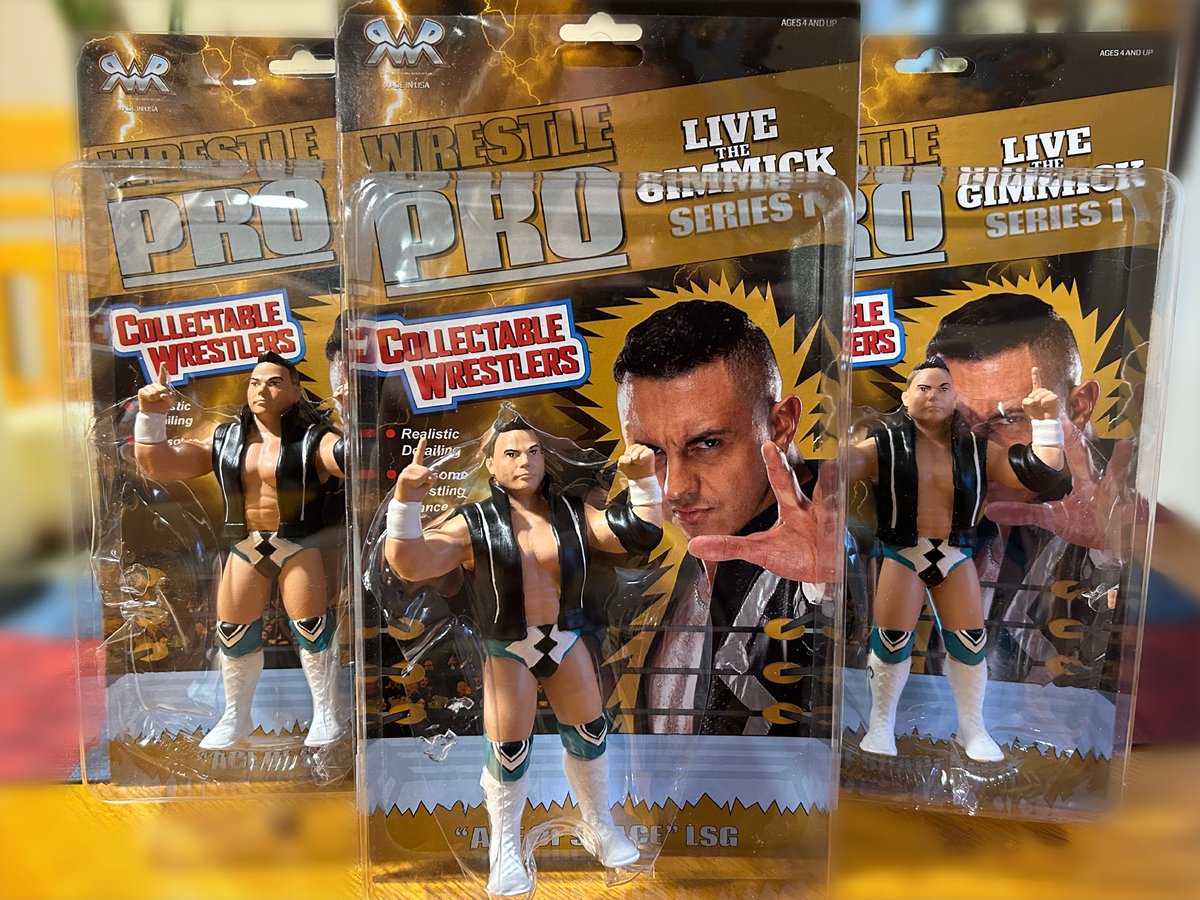 MaxStGiovanni's tweet image. Special Delivery!!! @LeonStGiovanni action figures have just arrived!! Time to break them out and hit the #LaunchCode on some fools! @WrestlePro 🚀🌙⭐️🪐