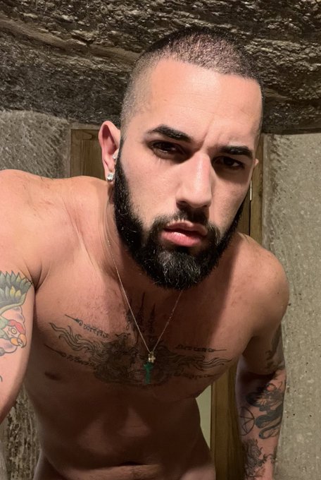 the face/ the dick 🥵💦  Which one you like to stare at the most?  RT and let me know in the comments   FREE