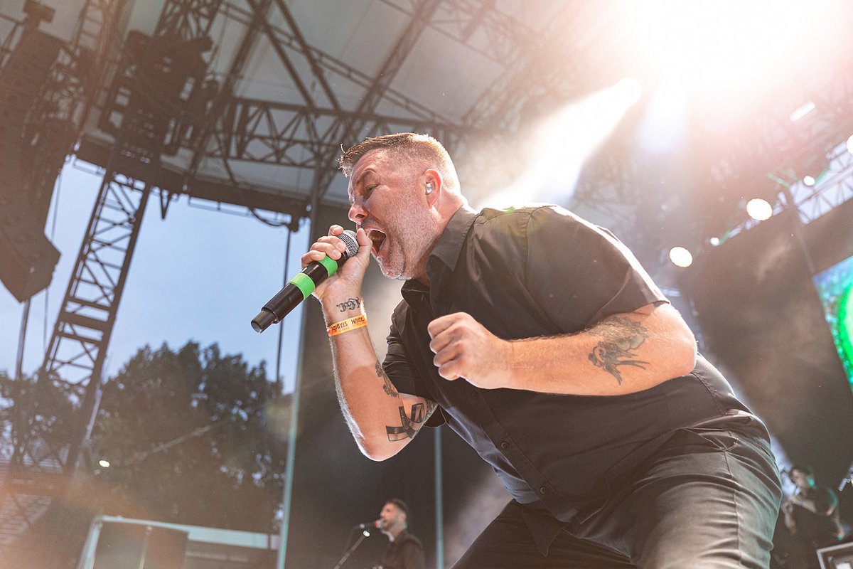 Dropkick Murphys announce 2024 St. Patrick's Day week shows with Pennywise brooklynvegan.com/dropkick-murph…