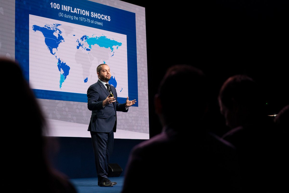 IMFNews's tweet photo. Key lessons from the IMF’s analysis of over 100 inflation shocks since the 1970s: fighting inflation is a long slog, premature celebrations are very common, and consistently tight macroeconomic policy is key.

Watch the presentation and discussion here: https://t.co/L1TBi71FGd https://t.co/IFtf7xIxHa