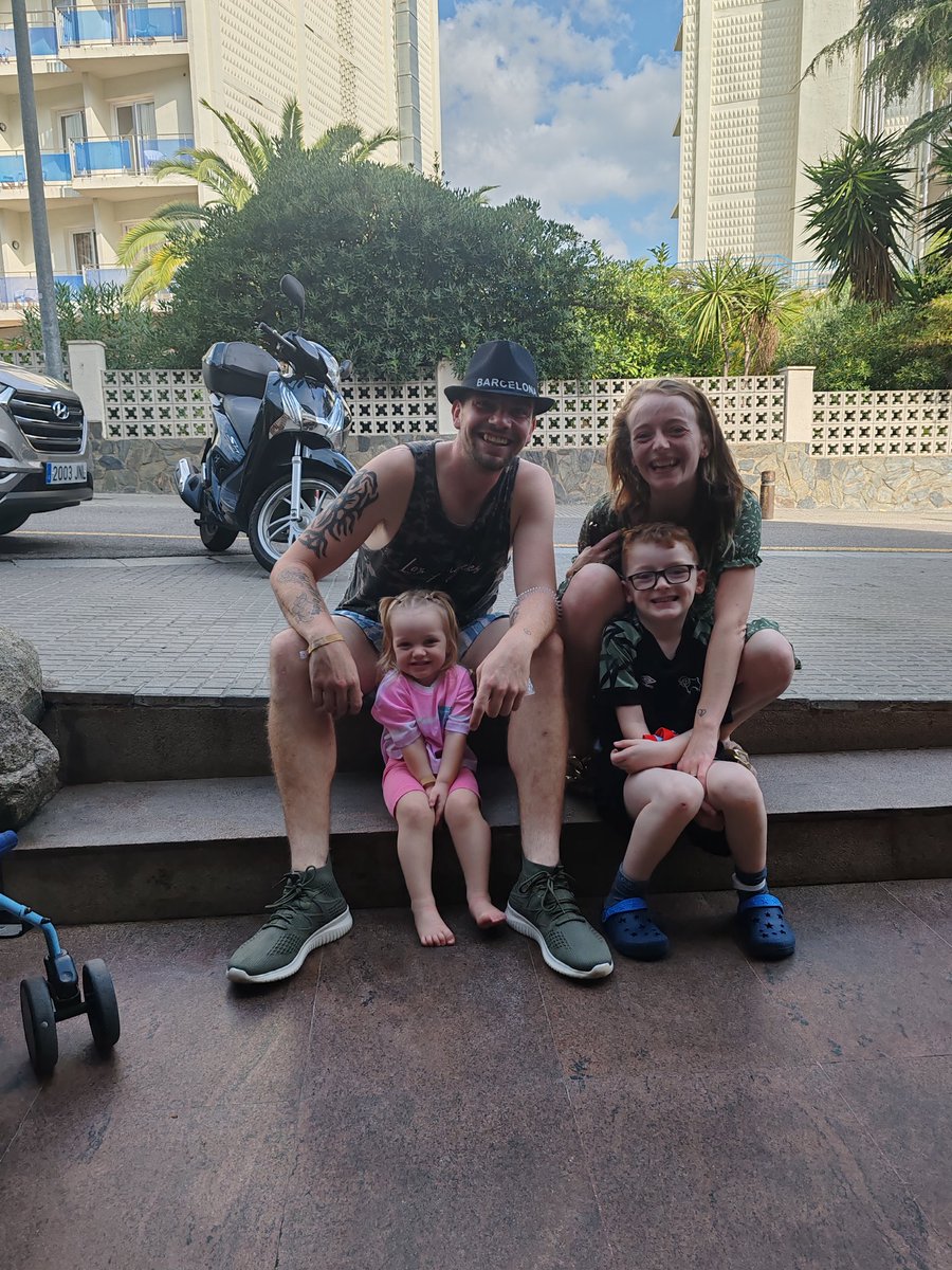 SteveeDCFC's tweet photo. No game till Saturday but a great time to escape to Spain with the family, #dcfc kits on as standard atleast 1 family member at all times ๐ #Derby #ramsontour #vacation #escapebritain #cocktails https://t.co/d8sxBQc2yA