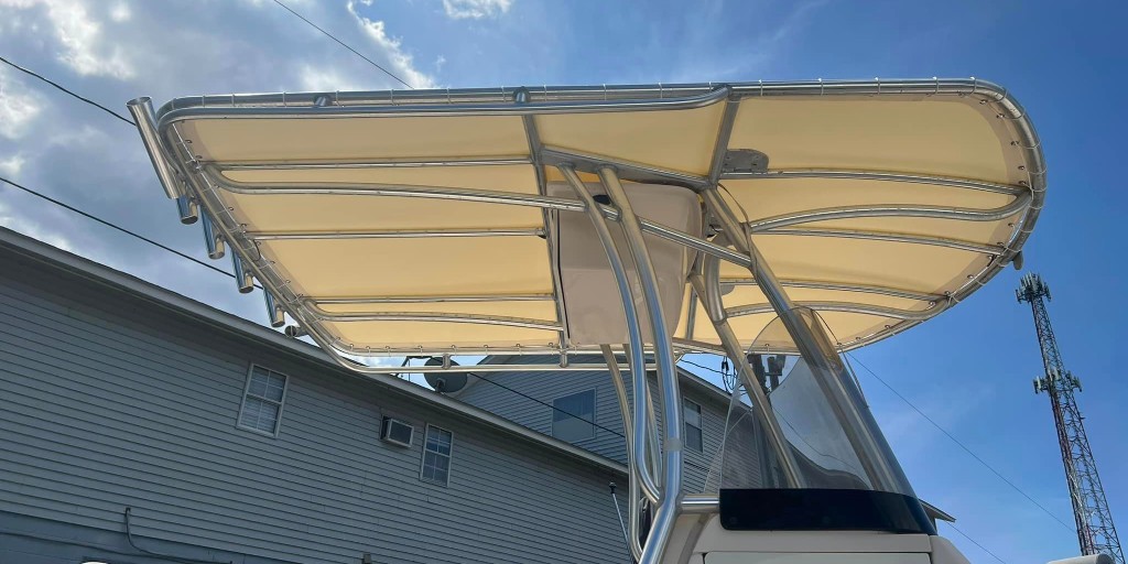 Trivantage's tweet photo. With benefits like UV resistance and being easy to clean, it’s no wonder that Stamoid by @SergeFerrari is a best selling #marinefabric.

Shop the collection: https://t.co/5CcLyd7dr4

📷: Manning Marine Upholstery &amp; Canvas https://t.co/fsAVLF64ei