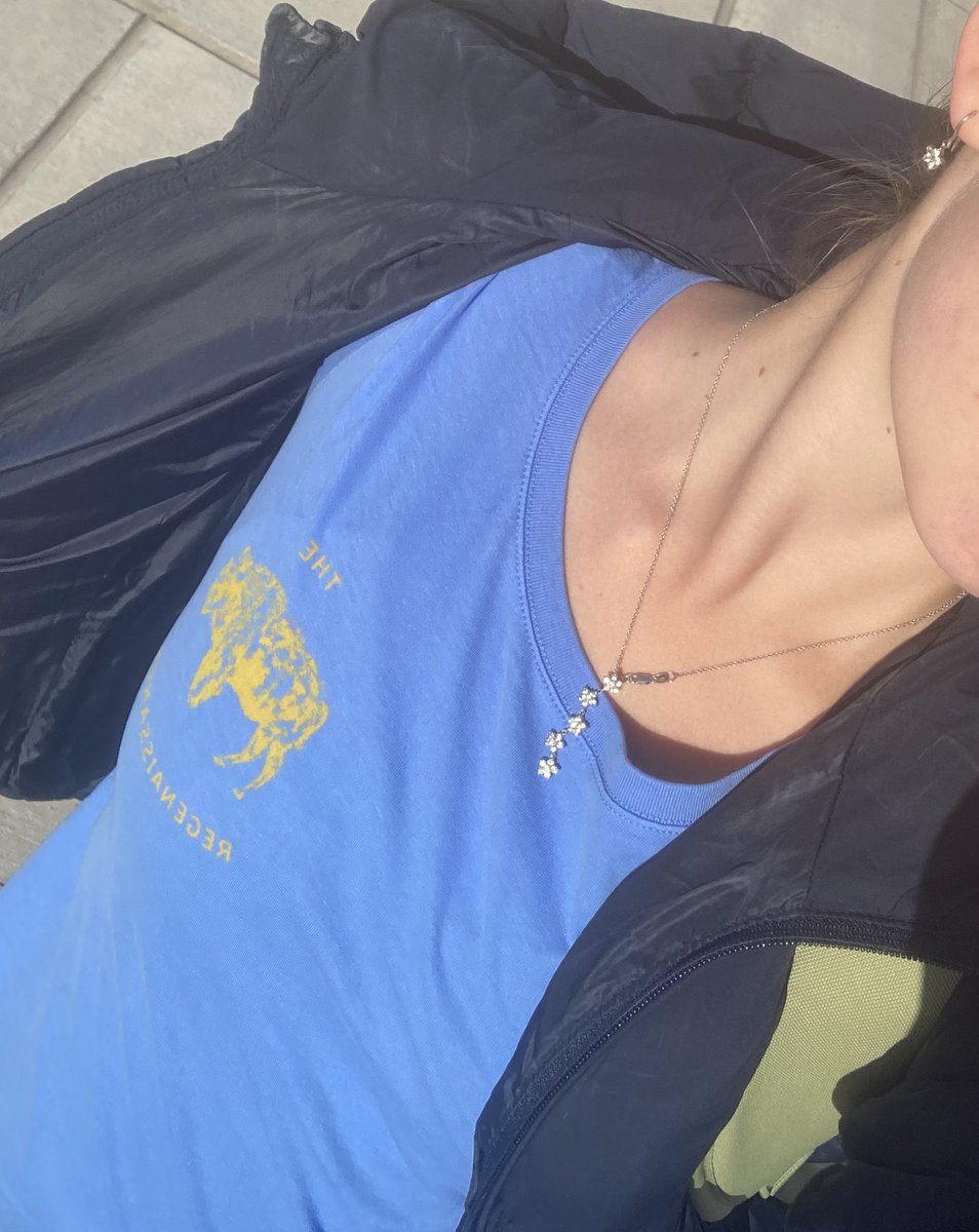olyveyaa's tweet photo. Proud to be a part of the regenessaince
#makemilkrawagain @_Regenaissance https://t.co/xyl0md4nAO