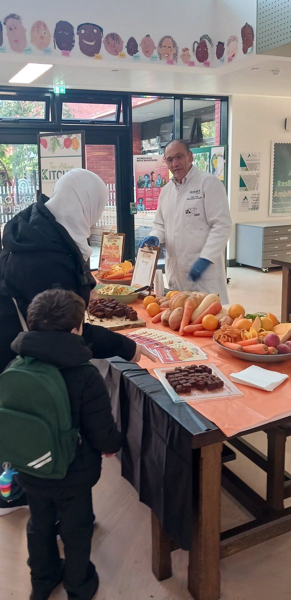 AlbionPrimary's tweet photo. Don't forget to come along to our art gallery &amp; food tasting courtesy of Accent Catering, our school lunch providers, during Tuesday and Thursday Parent's Evenings. We love getting the chance to showoff our talented pupils' creative work!
#APSparents
#APSvalues 
#APScreative https://t.co/JcePz1NDOO