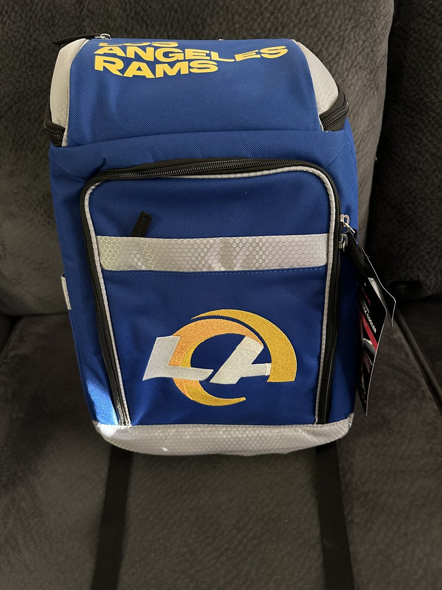 Big thanks to <a href="/OgNam213/">OGNam213</a> for sending the Rams backpack cooler that I ordered from him. It’s much appreciated bro! #ramily #gorams