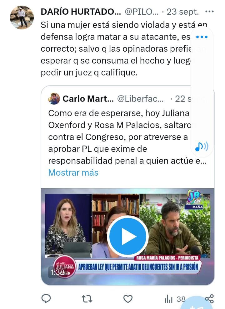 julianaoxenford's tweet photo. Buenos días, les cuento que este impresentable que se presenta como policía, es el flamante jefe de seguridad del congreso, al que le pagamos con nuestros impuestos y no solo se dedica a insultar a @rmapalacios y a mi. También hace campañas a favor de la DBA. @PILOTOAPACHE https://t.co/hMaWRUEYG3