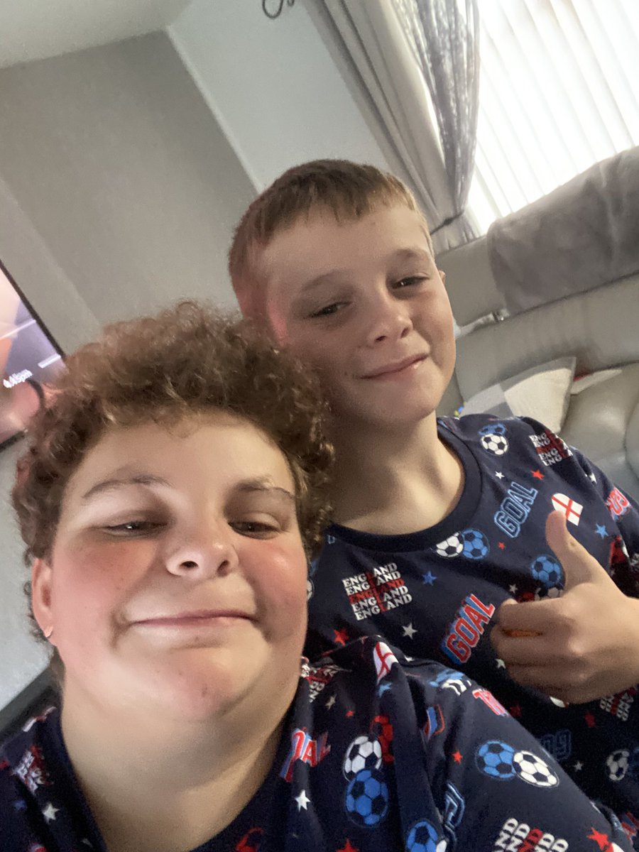 I finally have a decent picture of me and my oldest nephew and we are wearing matching England pjs