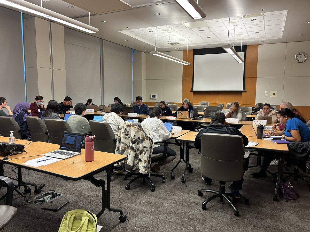 #TeamCAMELOT mock study section today - happy to teach our next gen of researchers