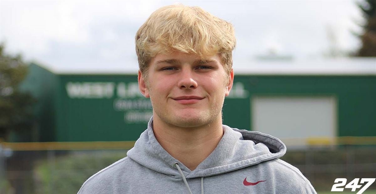 BrandonHuffman's tweet photo. 247Sports was on the road last week visiting a number of schools in Oregon and Southwest Washington and here recruiting notes from the road https://t.co/2ROVNaFs2Z https://t.co/twXSzt6iz8