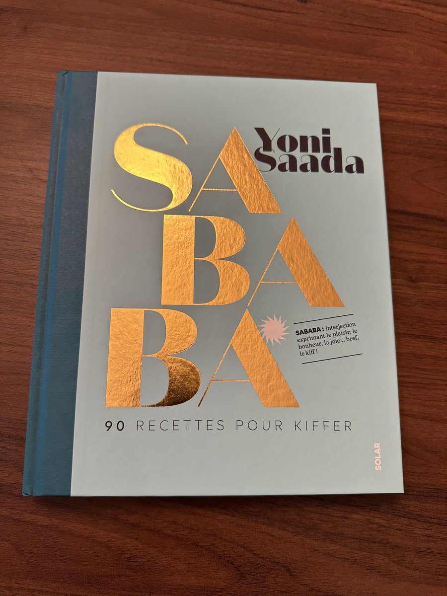 Merci et bravo à l’ami <a href="/YoniSaada/">Yoni Saada</a> pour ce bel opus! #yonisaada #bibliothequeculinaire #ambassadedefrancedelagastronomie #guillaumegomez #guillaumegomezpageofficielle