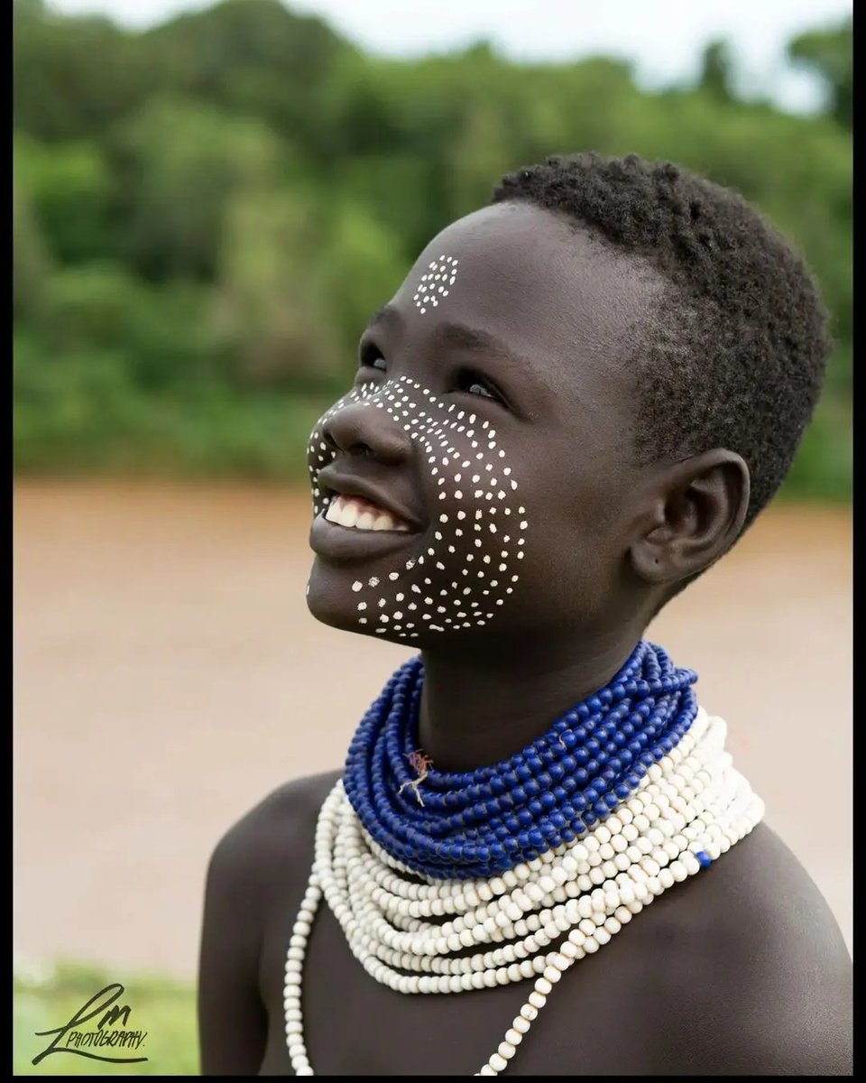 Faces of Africa, what a beautiful smile, karo/Kara tribe Omo Valley Ethiopia.
📷 @___lmphotography___

#VisitEthiopia #OmoValley #KaroTribe
@visiteth251