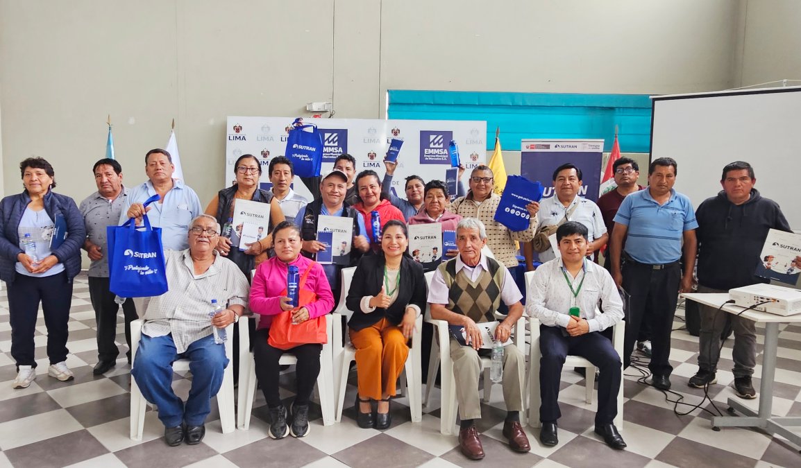 📚🌟 ¡Capacitación en el GMML! Gracias a SUTRAN nuestros comerciantes recibieron información sobre la "Correcta Emisión de Guías de Remisión".  SUNAT y SUTRAN brindaron herramientas, reforzando la seguridad y legalidad en nuestras operaciones.
#MejorandoCadaDía #GMMLResponsable