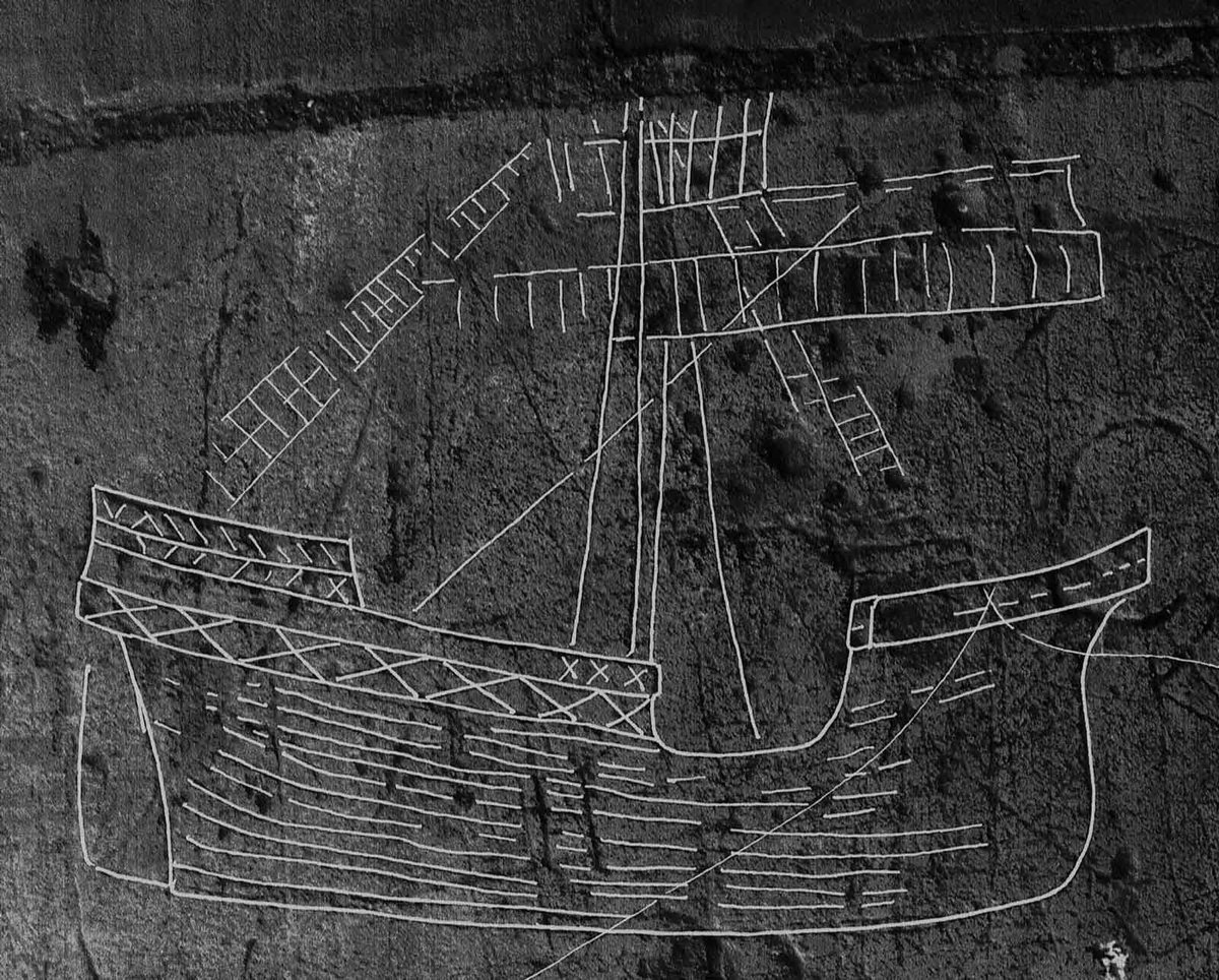 Medieval Graffiti tweet media