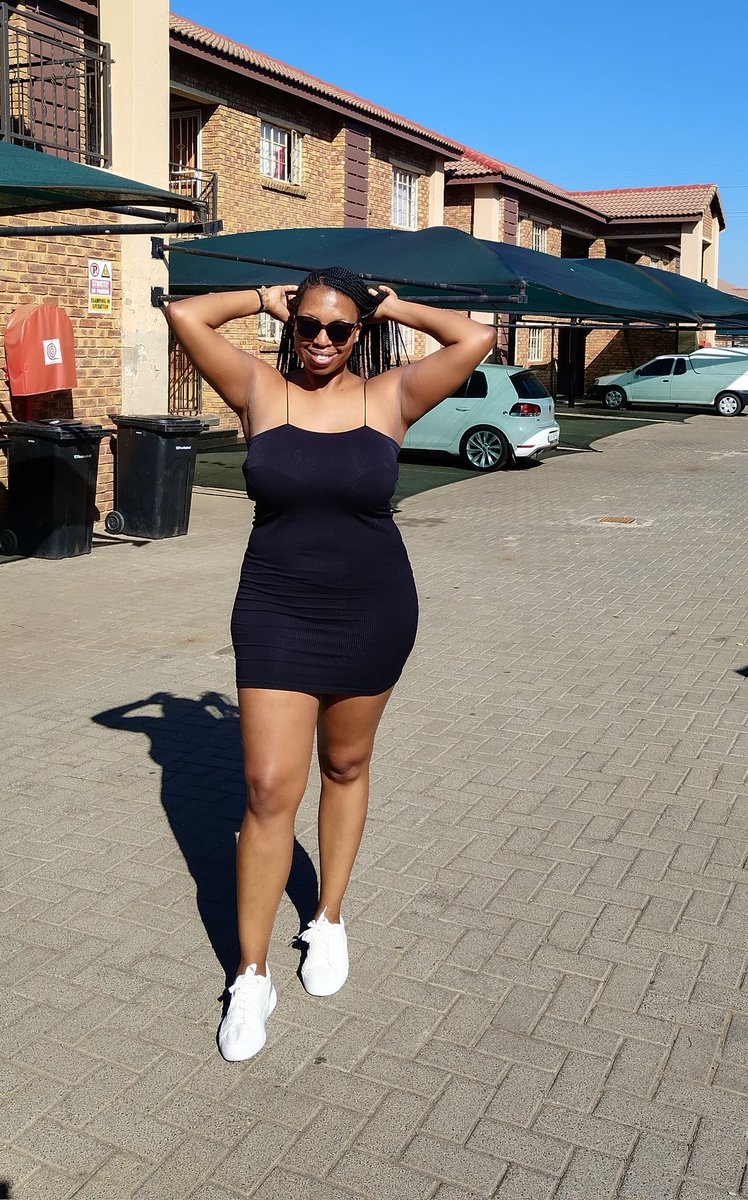 Lindi Ngonelo tweet media