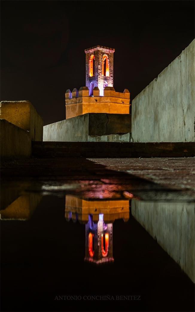 'La Torre y sus reflejos'
la noche de hoy en la Alcazaba, Badajoz. (Foto Antonio Conchiña) #badajoz #ciudaddbadajoz #badajozcity #badajozcapitaldeldesayuno #badajozturismo