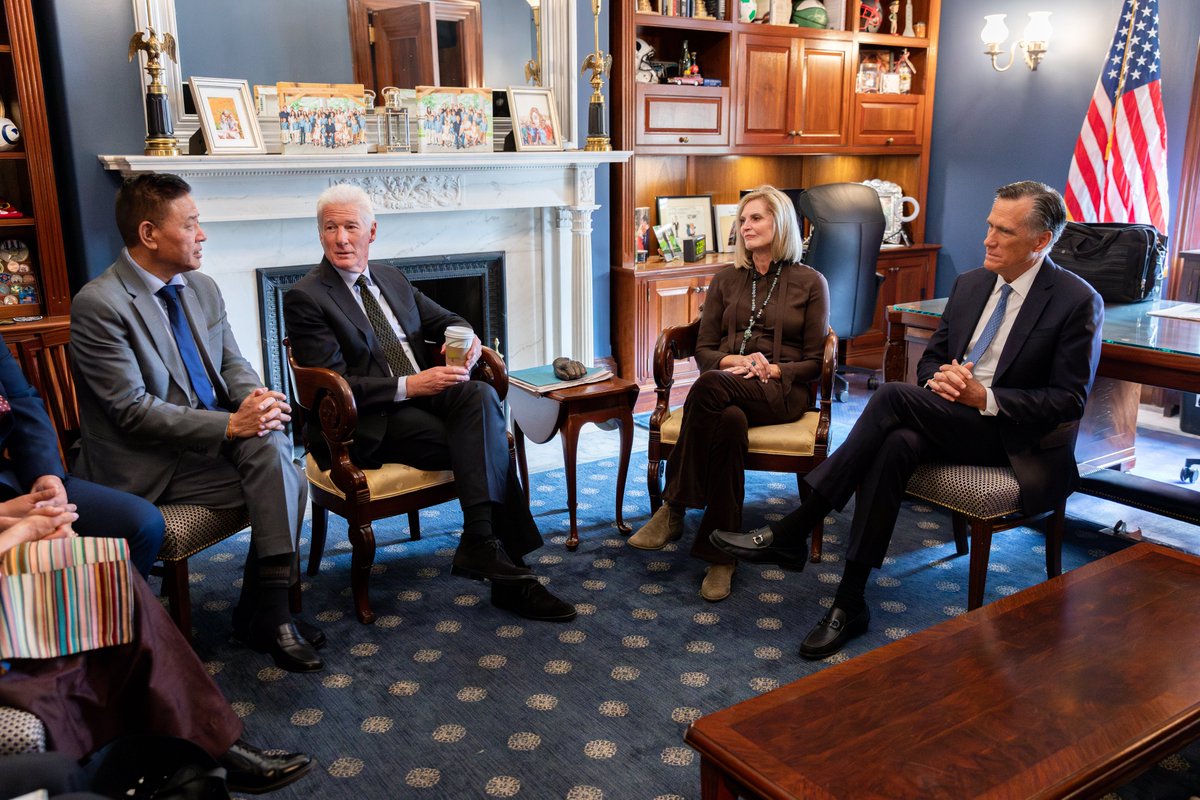 Senator Mitt Romney tweet media