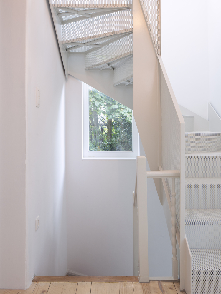 linear_magazine's tweet photo. The transformation of a 1950s worker's house in Belgium https://t.co/7ip634616v