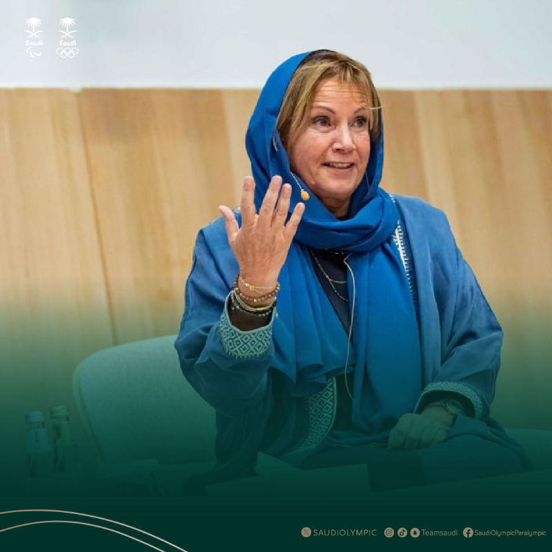 TeamSaudi's tweet photo. خبـــر صحفـــي 🗞️

📰| بحضور سمو الأميرة @rbalsaud افتراضيًا لجنة رياضة المرأة تعقد ندوة المشاركة النسائية في الرياضة بمدارس مسك 🏫

- التفاصيـــل👇