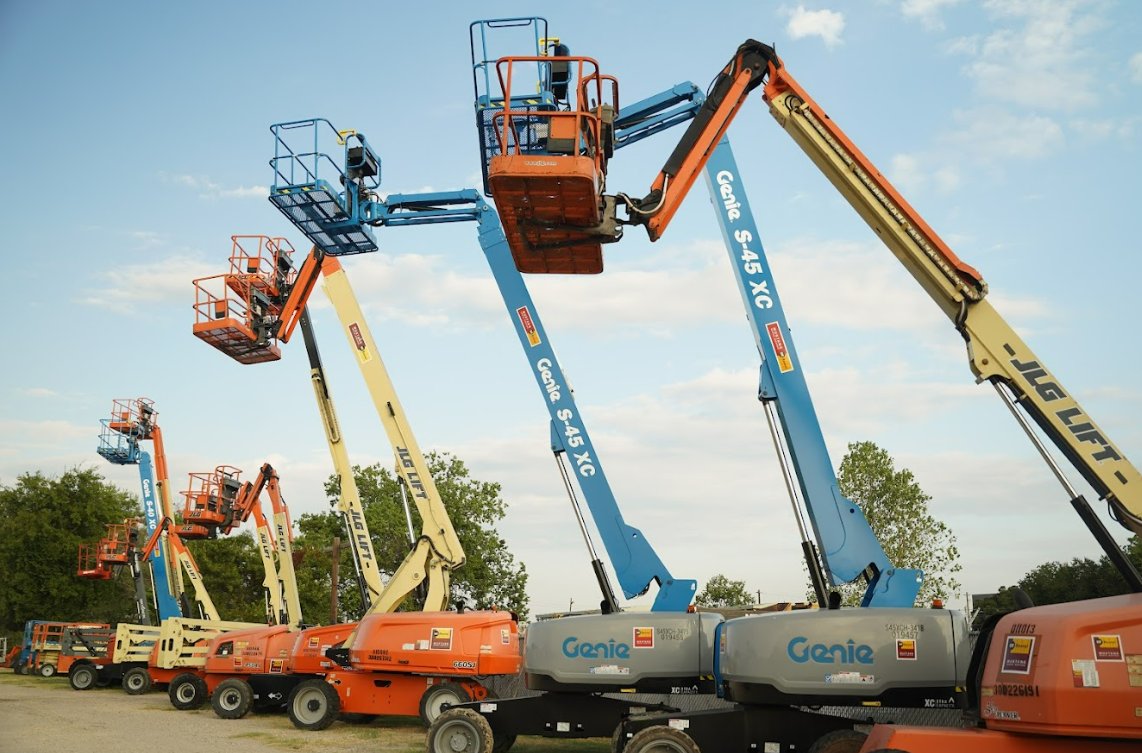 Mustang Cat tweet media