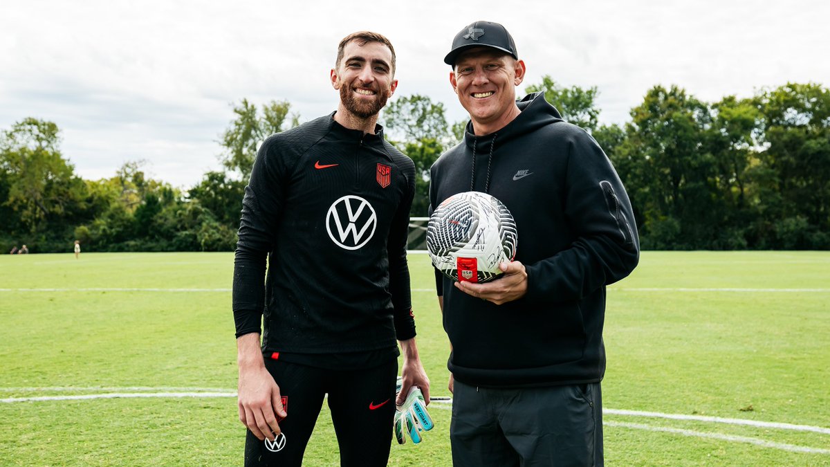 Tennessee Titans (@titans) on Twitter photo Good luck to the <a href="/USMNT/">U.S. Soccer Men's National Team</a> tonight as they take on Ghana at <a href="/GEODISPark/">GEODIS Park</a>! ⚽️🏈
Thanks for having us out at training at <a href="/baeagles/">Brentwood Academy</a> Good luck to the <a href="/USMNT/">U.S. Soccer Men's National Team</a> tonight as they take on Ghana at <a href="/GEODISPark/">GEODIS Park</a>! ⚽️🏈
Thanks for having us out at training at <a href="/baeagles/">Brentwood Academy</a>
