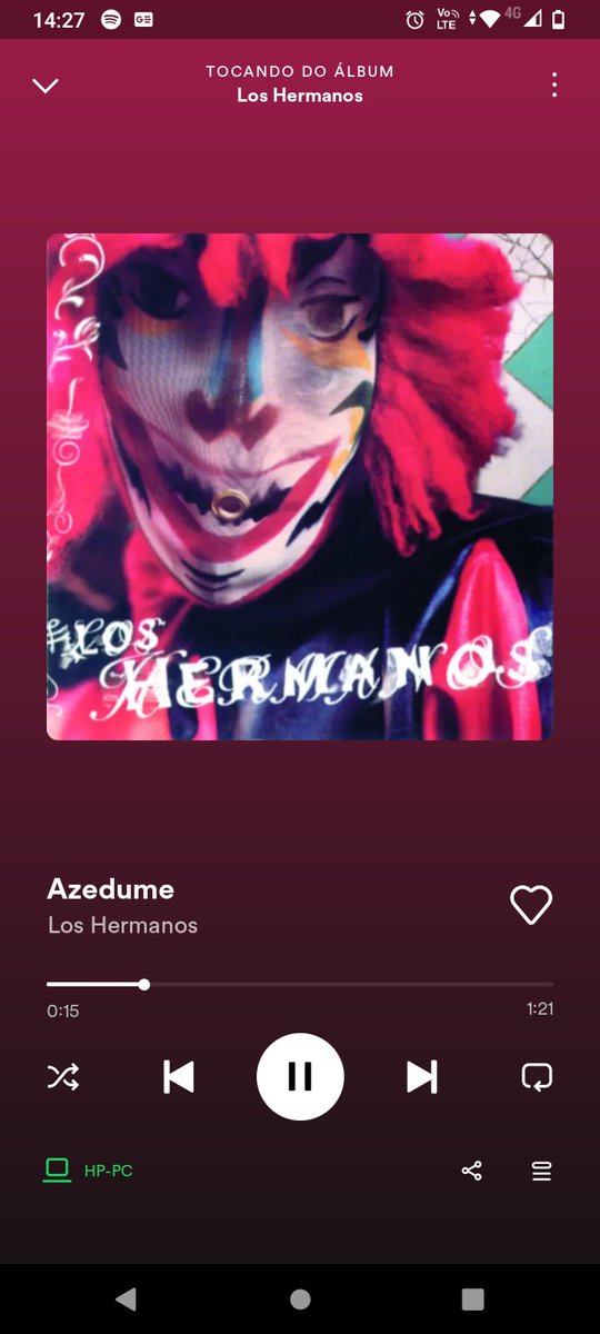 danielctrex's tweet image. Quem nunca sofreu com esse álbum não viveu direito ainda