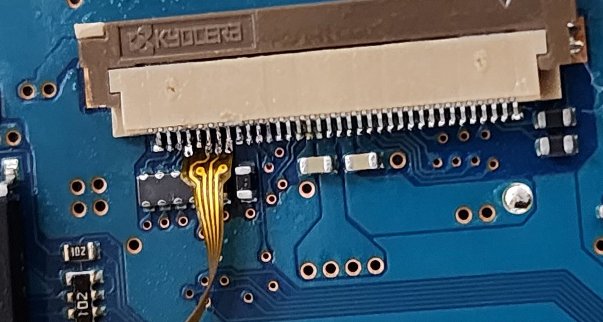 Mobiusstriptech's tweet image. Another @PixelFXco Retro Gem Shiny Edition install in another GH-026 PS2. These have a much trickier controller flex than the others. Definitely something to watch out for if you are trying to install yourself.