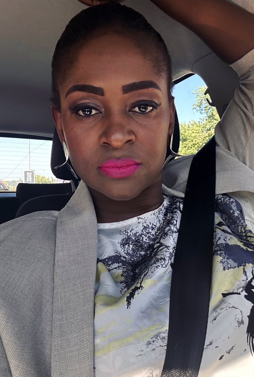 Nombulelom2000's tweet photo. Glad this day is over 🙄🙄 https://t.co/N9Xr6Lprb6